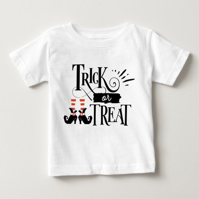 Cute Halloween Bus eller godis Witch Feet Kids T Shirt (Framsida)
