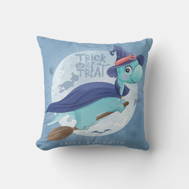 Cute Halloween Dinosaur Witch Måne som flyger Flad Kudde (Framsida)