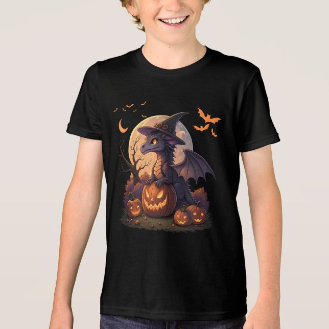 Cute Halloween Dragon Witch Hat Pumpkin Moon  T Shirt (Framsida)