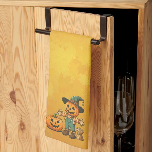 Cute Halloween/Fall-fågelskrämma och pumpa Kökshandduk (Thirds Fold)