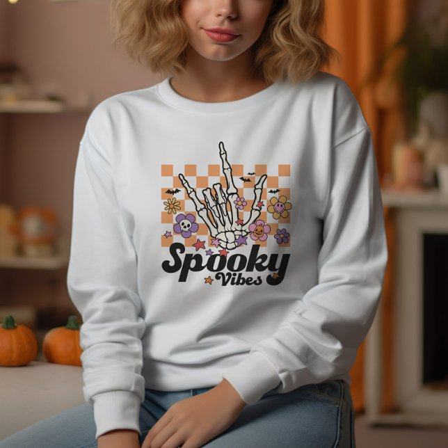 Cute Halloween Spooky Vibes T Shirt (Skapare uppladdad)