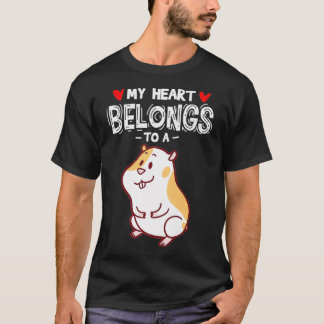 Cute Hamster Gift Heart-Tillhör till en hamster T Shirt
