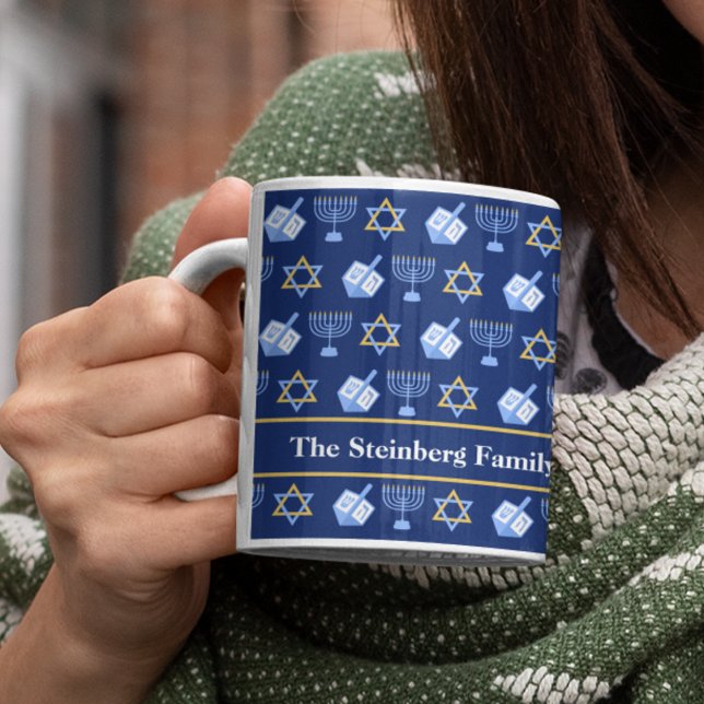 Cute Hanukkah Dreidel Menorah Mönster Anpassningsb Kaffemugg (Skapare uppladdad)