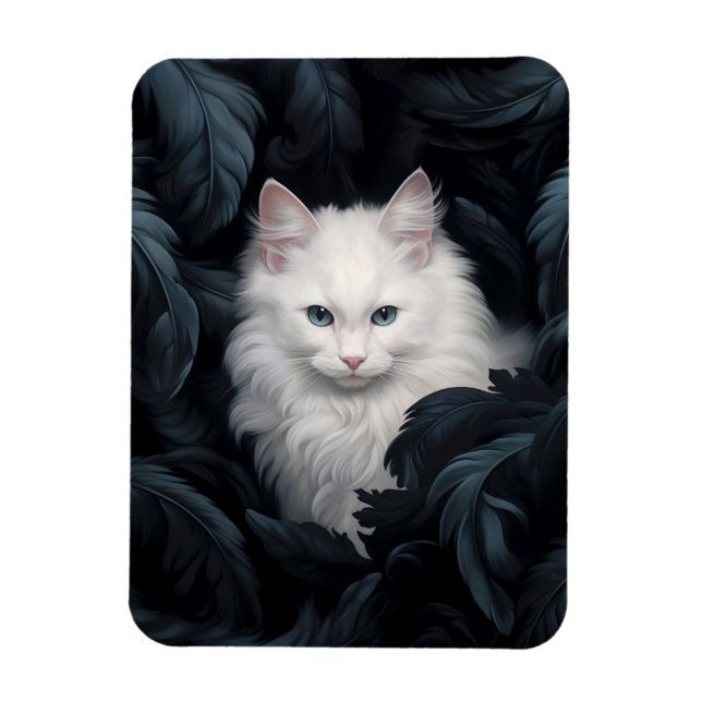 Cute Hårig White Cat Sitta bland Löven Magnet (Vertikal)