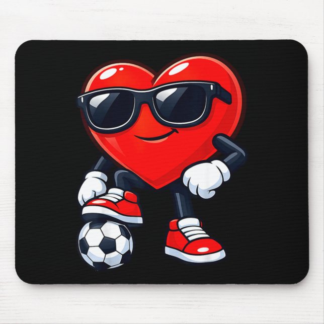 Cute Heart Playing Soccer Valentines Day Soccer Bo Musmatta (Framsidan)
