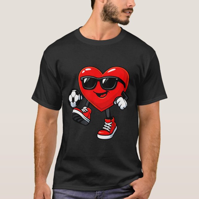 Cute Heart Playing Soccer Valentines Day Soccer Bo T Shirt (Framsida)