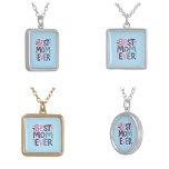 Cute Hearts and Flowers Best Mamma någonsin Silverpläterat Halsband<br><div class="desc">Gratulera till hjärtat av din familj med vår moderna och elegant "Bästa Mamma någonsin" halsband adormerade med charmerande hjärtan och blommor. Varje biet är en symbol för det kollektiva kärlek och beundran, som på ett vackert sätt har utformats för att hedra det enastående band som hon delar med hela familjen....</div>