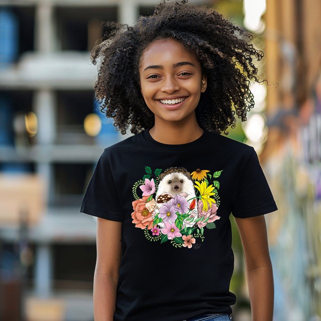 Cute Hedgehog Flowers T Shirt (Skapare uppladdad)