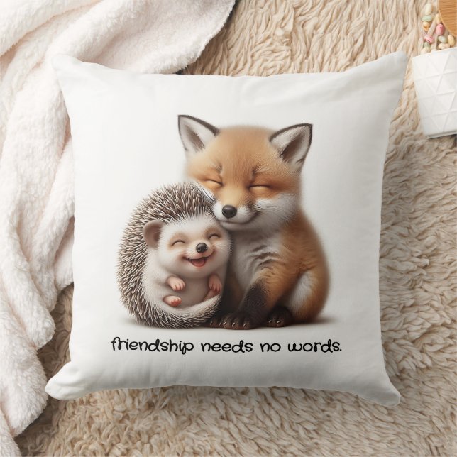 Cute Hedgehog & Fox Kit Cuddling Best Friends Kudde (Filt)