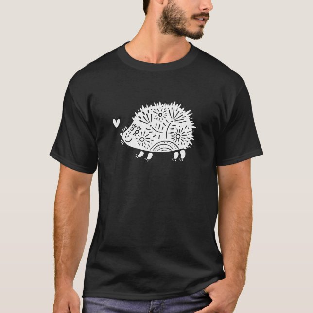 Cute Hedgehog Graphic Flower with Heart Animal pun T Shirt (Framsida)