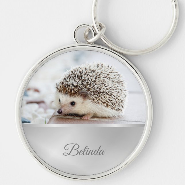 Cute Hedgehog Silver Foil Monogram Rund Silverfärgad Nyckelring (Framsidan)