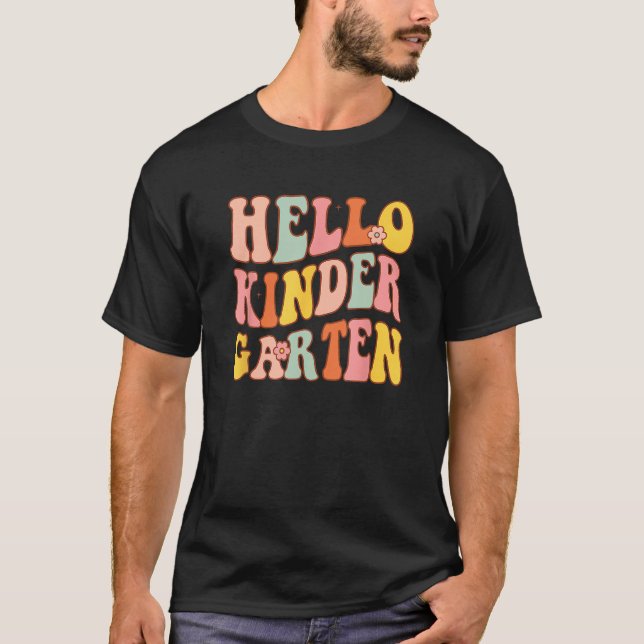 Cute Hello Kindergarten Groovy First Day Of School T Shirt (Framsida)