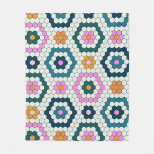 Cute Hexagon Shapes Tile Mönster Retro Teal Rosa Fleecefilt