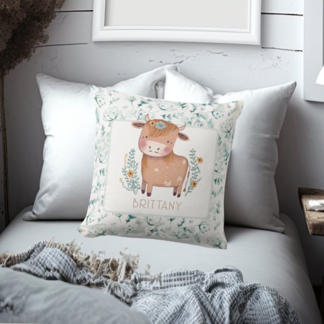 Cute Highland Cow Boho Blommigt Anpassningsbar Kudde (Skapare uppladdad)
