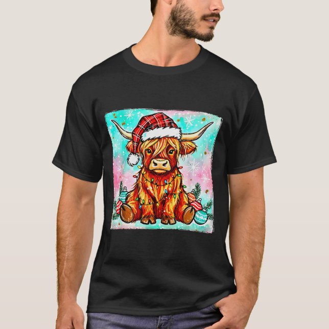 Cute Highland Cow Christmas Lights Merry Xmas Cows T Shirt (Framsida)