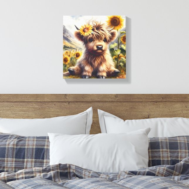 Cute Highland Cow med solblommor Canvastryck (Insitu (sovrum))