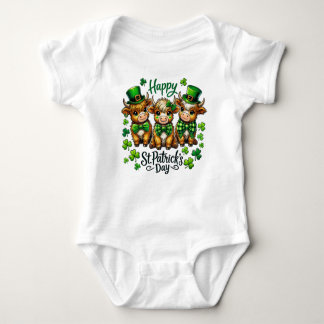 Cute Highland Cow St. Patrick's Day Baby Bodykosty T Shirt