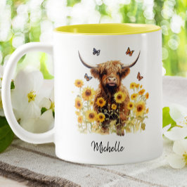Cute Highland Cow Sunblommor Blommigt Butterflies Två-Tonad Mugg