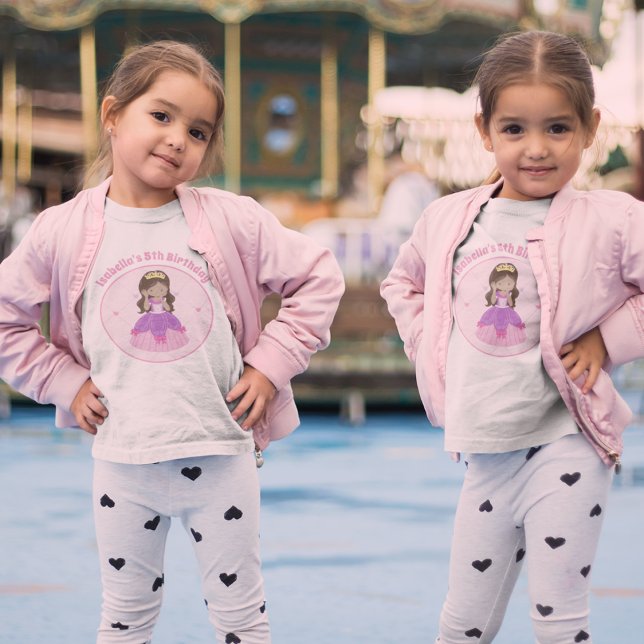 Cute Hispanic Princess Anpassningsbar Flick kalas T Shirt (Skapare uppladdad)
