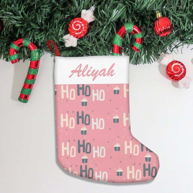 Cute Ho Ho Ho Rosa-julklapp Liten Julstrumpa (Add festive charm to your home with our stylish Christmas stockings, perfect for gifts & cozy decor!)