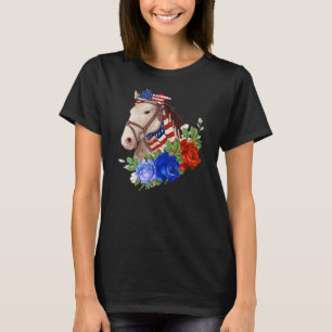 Cute Horse Bow Tie American Flagga Flowers Lycklig T Shirt