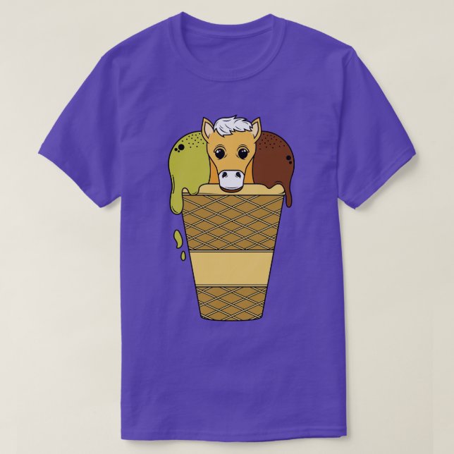 Cute horse in a mugg with ice creme t shirt (Design framsida)