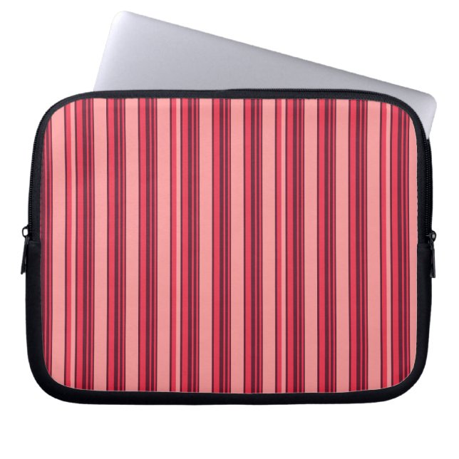 Cute hot pink stripes laptop fodral (Framsidan)