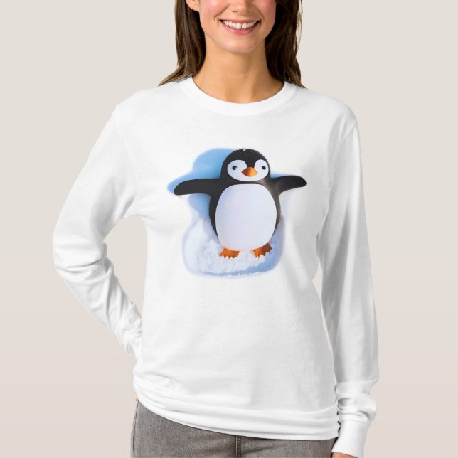 Cute Huggable Penguin T Shirt (Framsida)