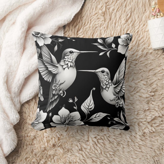 Cute Hummingbird Black & White Designer Cushion Kudde (Filt)