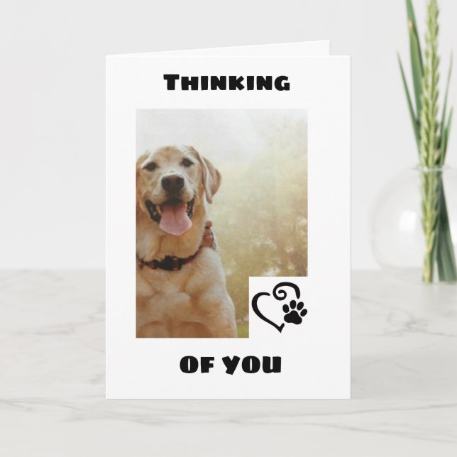 *CUTE HUND SÄGER ATT DET FINNS ETT LYCKLIG* BIRTHD KORT (Framsida)