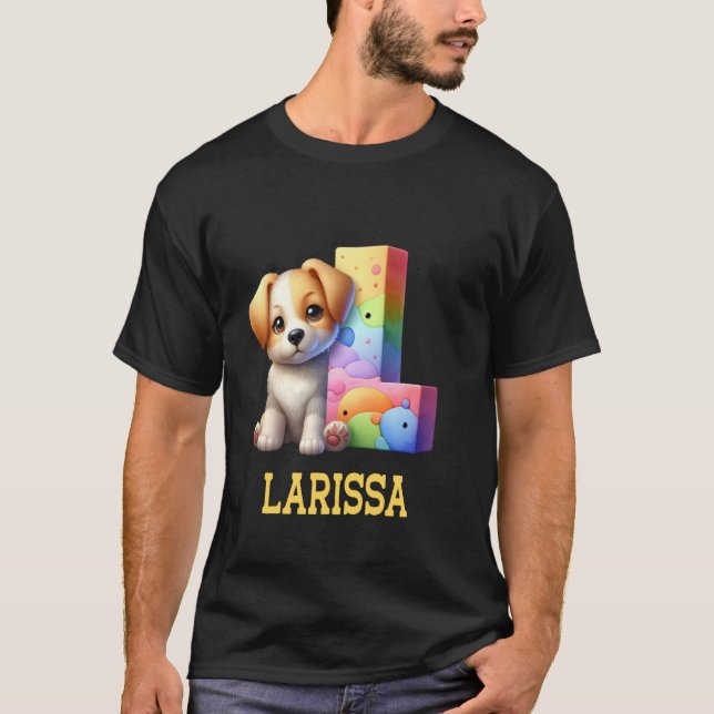 Cute Hundar Brev Larissa Namn Rainbow Hund T Shirt (Framsida)