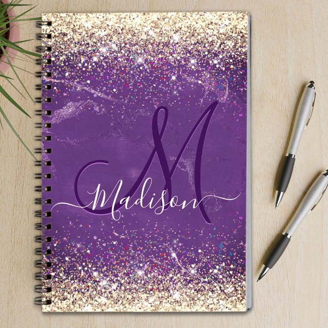 Cute iridescent lila guld faux glitter monogram anteckningsbok (Skapare uppladdad)