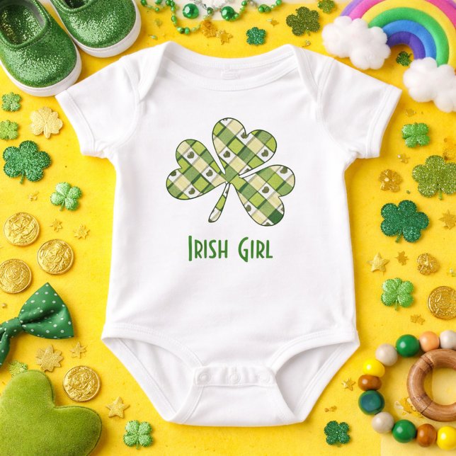 Cute Irish Girl checkad T Shirt (Skapare uppladdad)