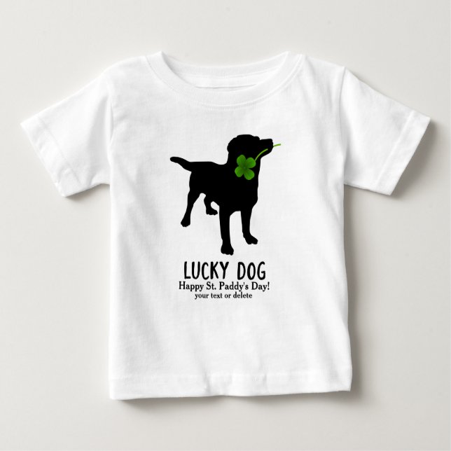 Cute Irish St. Patrick Day Svart lab Lucky Hund Tee (Framsida)