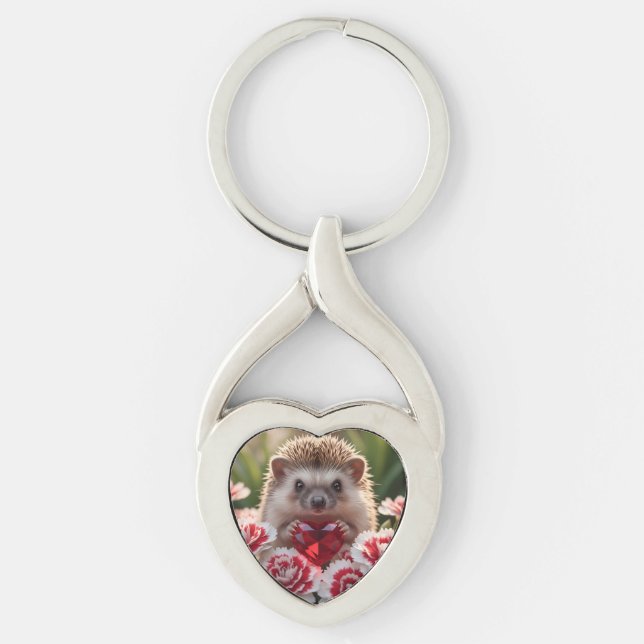 Cute January Hedgehog with Garnet Heart Twisted Heart Silverfärgad Nyckelring (Framsidan)