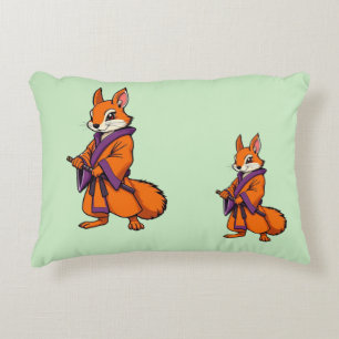 Cute Japanska Samurai Squirrel Prydnadskudde