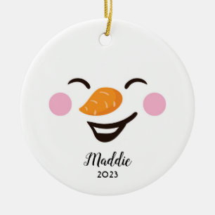 Cute, jolly snögubbe ansikte personlig namn, år julgransprydnad keramik