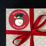 Cute Jul-Anpassningsbarna Snögubbe Red från Gift Runt Klistermärke<br><div class="desc">En söt julklapp i snögubbe med ditt namn och helgdag-meddelande. Lägg de här beundransvärda personligerna på alla dina barn helgdag presenter. Anpassa med till eller från.</div>
