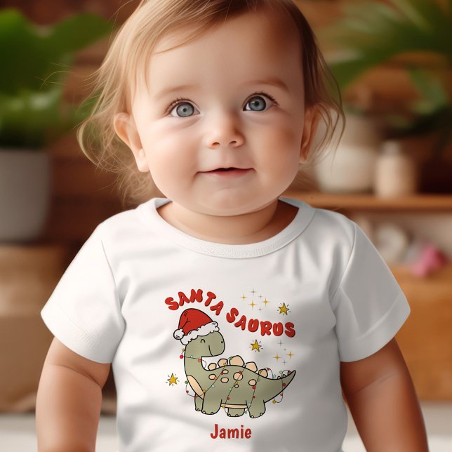 Cute Jul Dinosaur Santasaurus Retro Namn T Shirt (Cute Christmas Dinosaur Santasaurus Retro Name Baby T-Shirt)