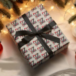Cute Jul Elf Festive Brev Z Presentpapper<br><div class="desc">Cute,  julhelg i festlig stil med ett monogram brev Z dekorerat med blommigt dekorerat på en faux-,  tan- och läderbakgrund.</div>
