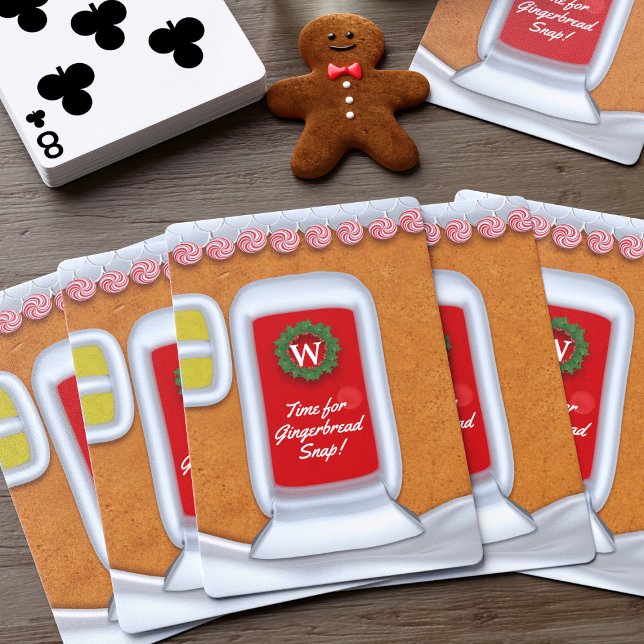 Cute Jul Gingerbröd House Monogram Helgdag Spel Kort (Time for gingerbread snap! A fun stocking stuffer gift. Just add your initial)