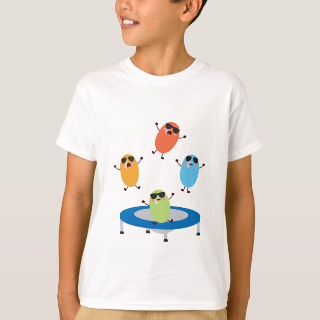 Cute Jumping Candy Beans Wearing Sunglasses T Shirt (Framsida)