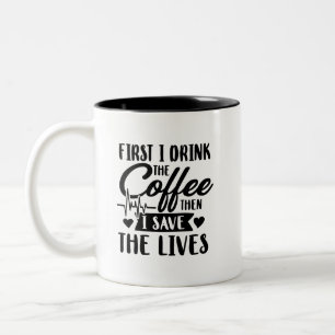 Cute kaffe Nurse ord art tillsätt monogram Två-Tonad Mugg