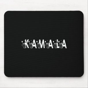 Cute Kamala Cat Brev Font Graphic Musmatta