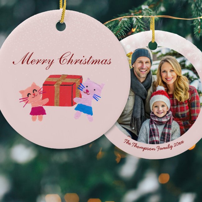 Cute-katter med presentlåda baby rosa julfoto julgransprydnad keramik (Skapare uppladdad)