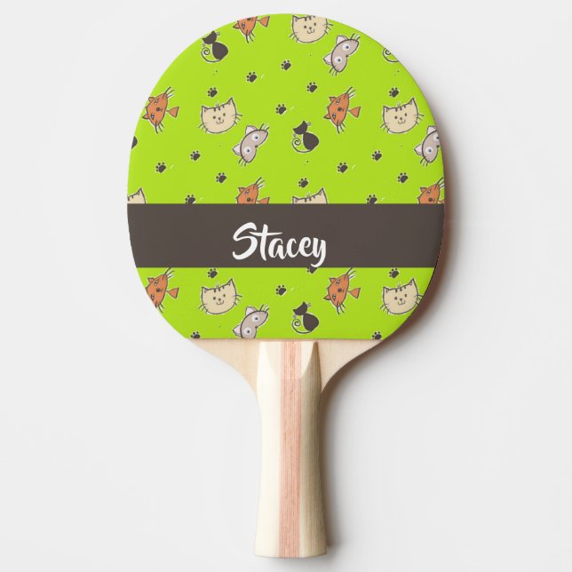 Cute-katter på grönten pingisracket (Framsidan)