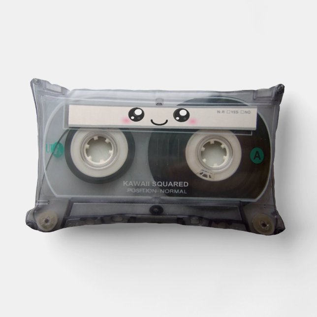 Cute Kawaii Cassette Tape cushion / Pudon Lumbarkudde (Framsida)