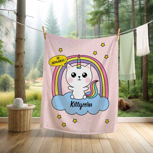 Cute Kawaii Caticorn Rosa Tecknad Fleecefilt (The two cutest animals (cat and a unicorn) come together to make...you guessed it...The Caticorn! )