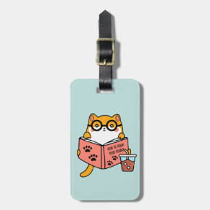 Cute Kawaii-katt som läser bok Bagagebricka