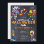 Cute Kids Spooky Halloween Costume Birthday Inbjudningar<br><div class="desc">Kasta den ultimata Halloween-kostymen party för din lilla med vår Kids Funny, Spooky, Modern Halloween Costume Theme-Födelsedagsfest! Detta är perfekten tillfälle för att fira sin speciella dag samtidigt som vi välkomnar Halloween roligt och upphetsning. Föreställ dig en magisk samling där barn kan klä sig som sina favoritsagotecken och ha ett...</div>